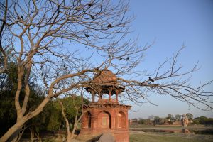Jardin Mehtabh Bagh, Rive de la Yamuna